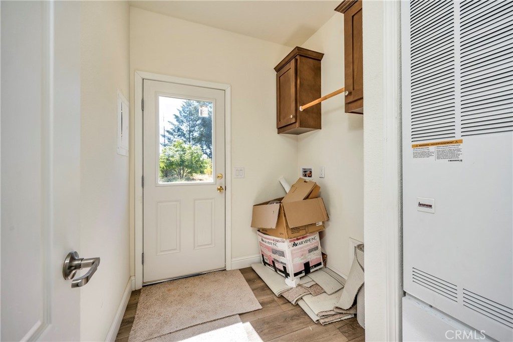 12299 Elk Mountain Road Upper Lake, CA 95485 - Photo 11 of 37 a view of a room with gym equipment