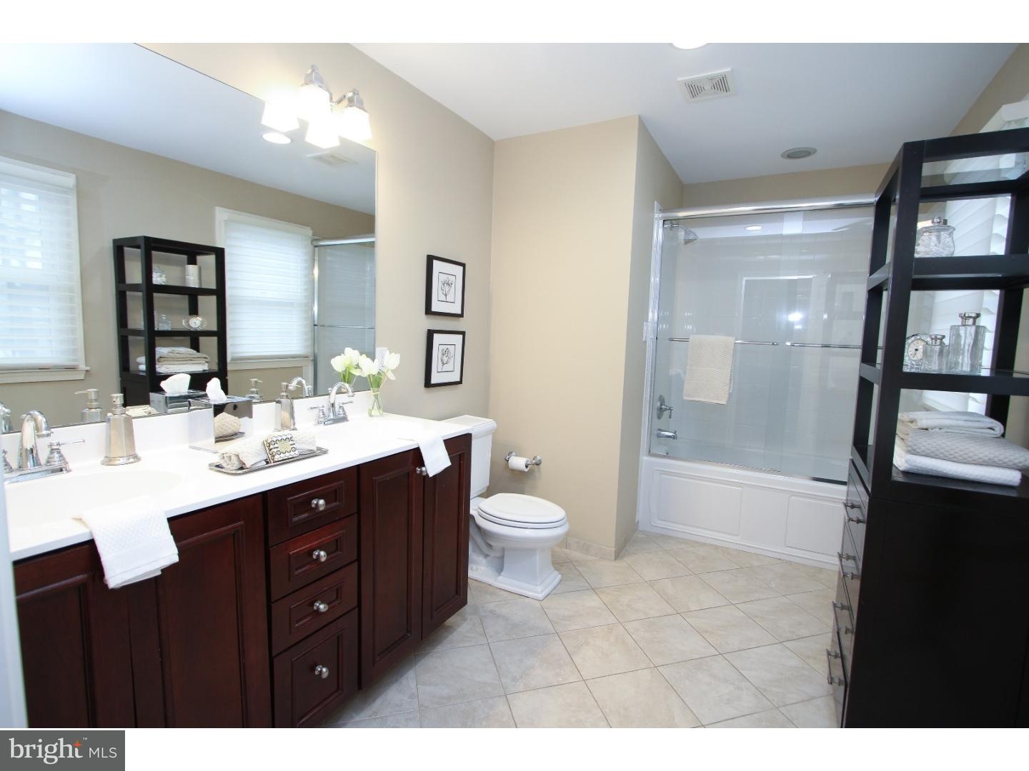440 Righters Mill Road Penn Valley, PA 19072 - Photo 17 of 25 Master Bathroom