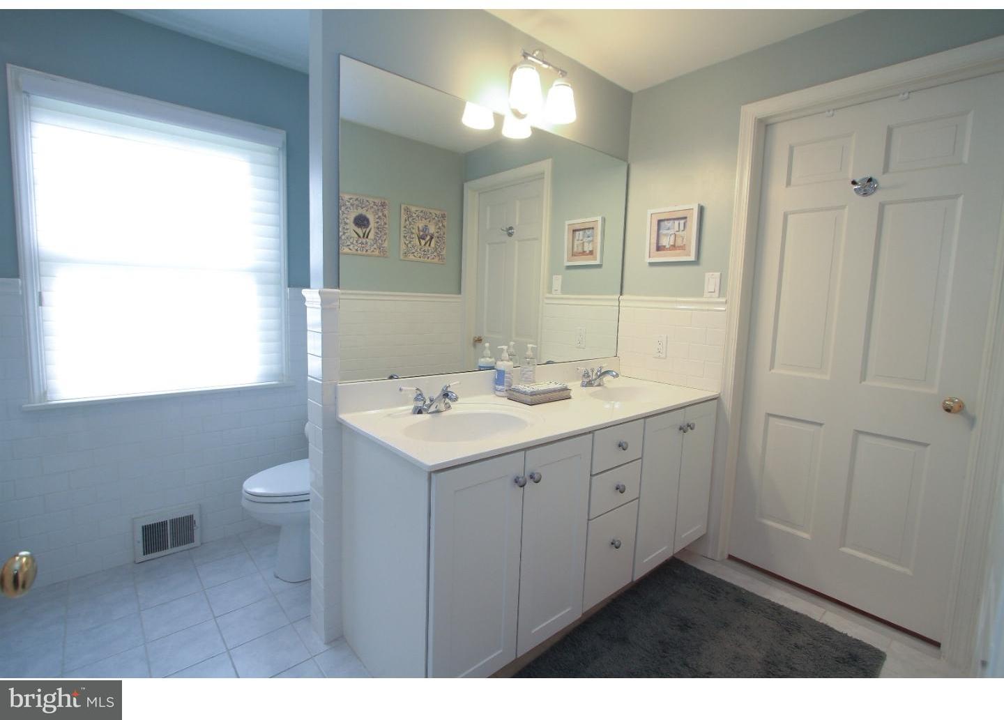 440 Righters Mill Road Penn Valley, PA 19072 - Photo 23 of 25 Bathroom