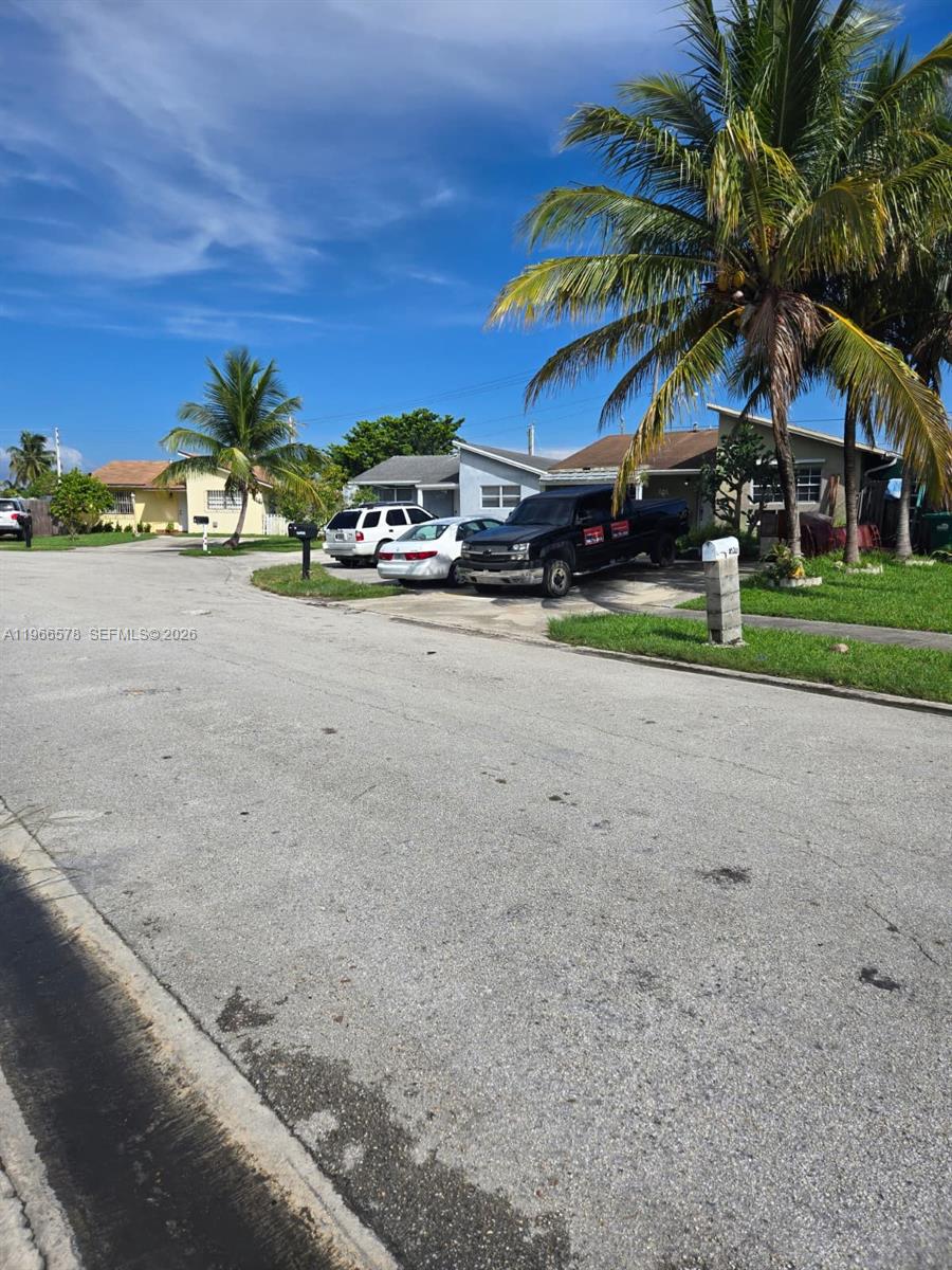 16242 Southwest 304th Terrace Homestead, FL 33033 - Photo 22 of 23