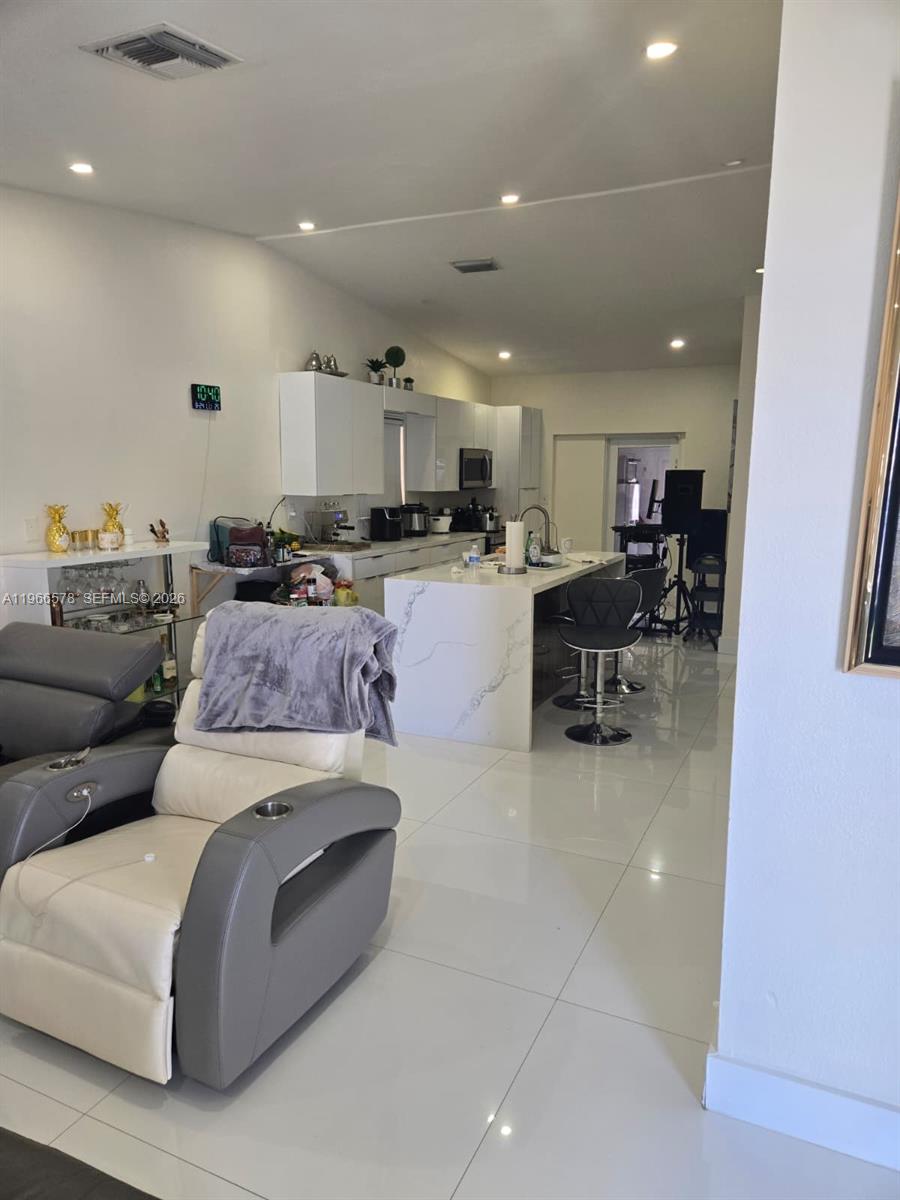 16242 Southwest 304th Terrace Homestead, FL 33033 - Photo 6 of 23