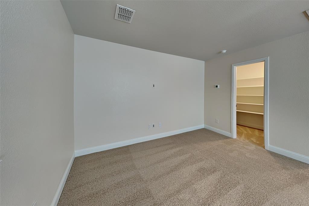 8441 Royal Star Road Rowlett, TX 75089 - Photo 4 of 14