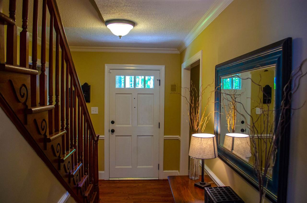 10016 Bushveld Lane Raleigh, NC 27613 - Photo 15 of 24 Entry Foyer