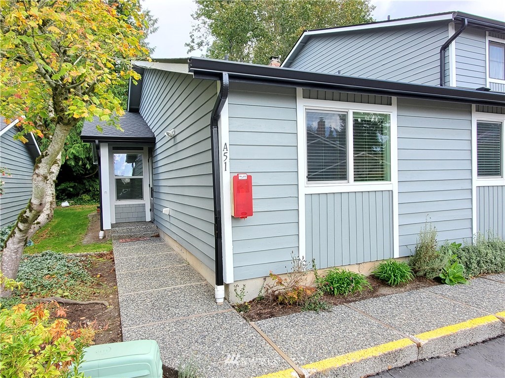 21507 4th Avenue West, Unit A51 Bothell, WA 98021 - Photo 1 of 19