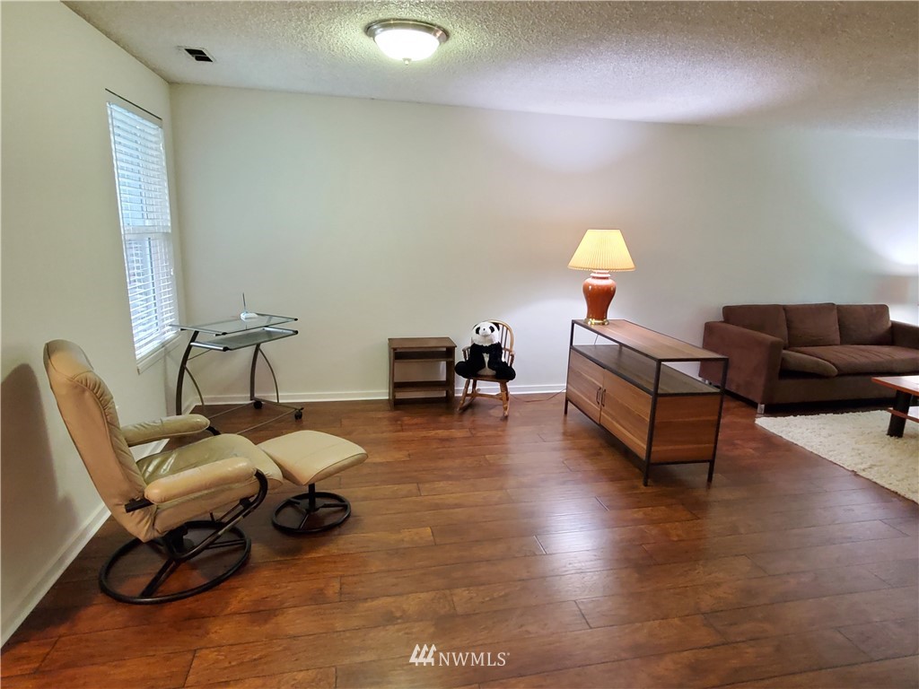 21507 4th Avenue West, Unit A51 Bothell, WA 98021 - Photo 4 of 19