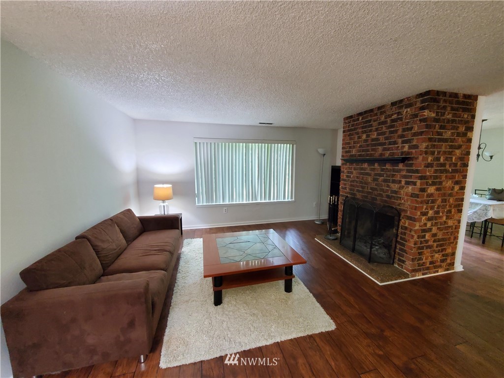 21507 4th Avenue West, Unit A51 Bothell, WA 98021 - Photo 5 of 19