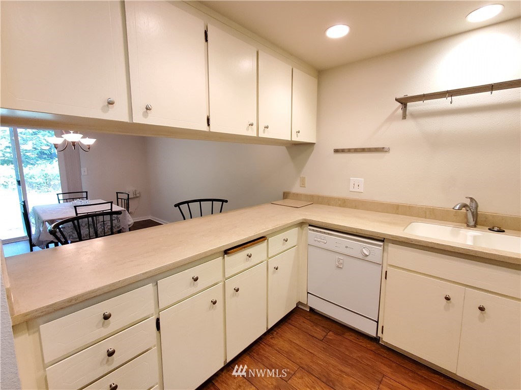 21507 4th Avenue West, Unit A51 Bothell, WA 98021 - Photo 7 of 19