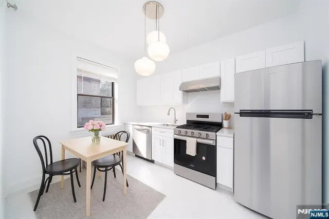 $299,900 | 1100 83rd Street, Unit 301, North Bergen, NJ 07047