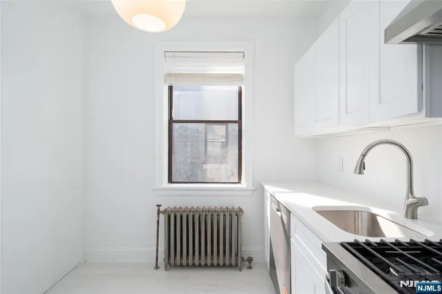 $299,900 | 1100 83rd Street, Unit 301, North Bergen, NJ 07047