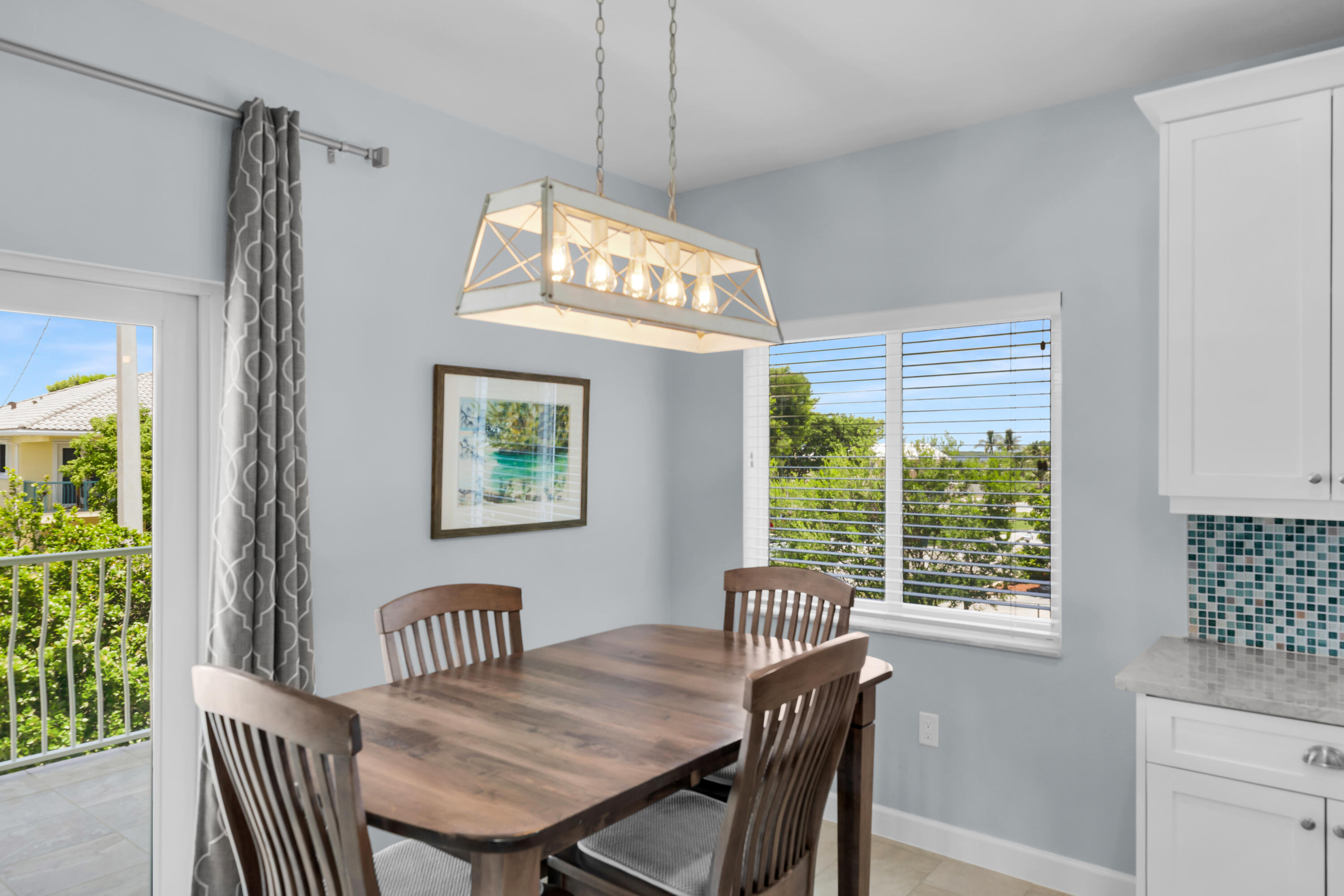 417 3rd Street Key Largo, FL 33037 - Photo 13 of 64 9