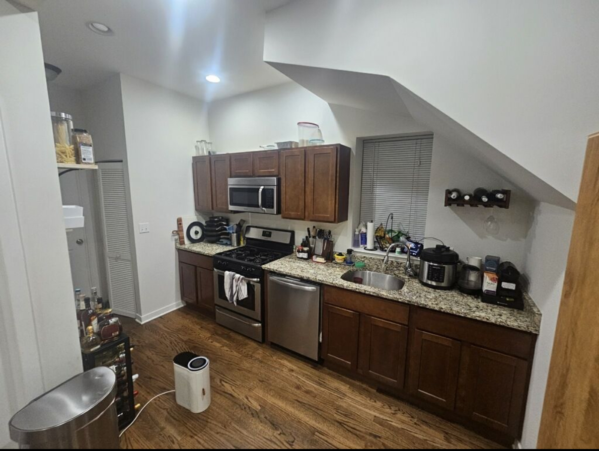 1644 North Hermitage Avenue, Unit 1F Chicago, IL 60622 - Photo 5 of 10