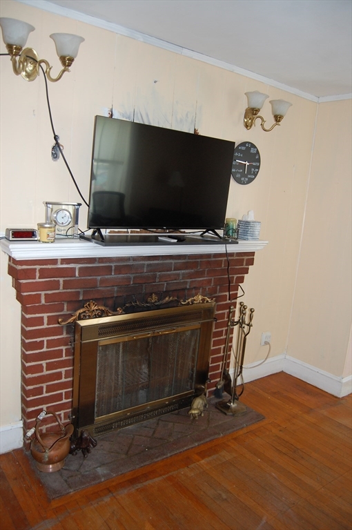 55 Brook Road Quincy, MA 02169 - Photo 9 of 17 Gallery Image 9
