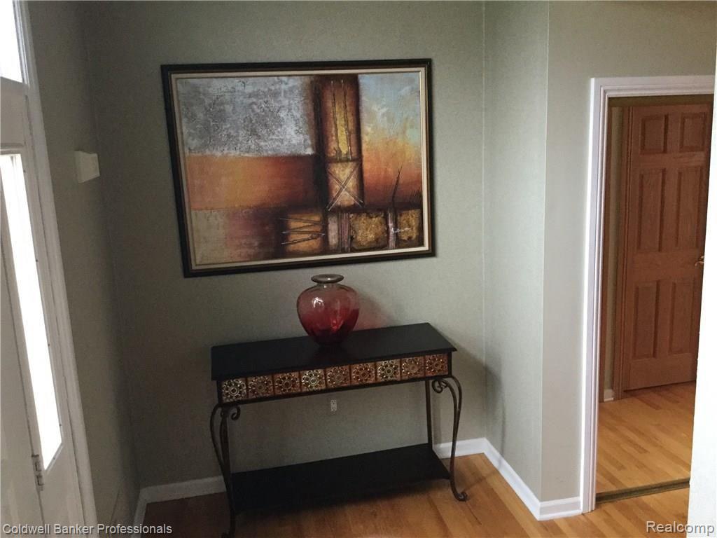 2207 Crystal Drive, Unit 20 Rochester Hills, MI 48309 - Photo 9 of 20