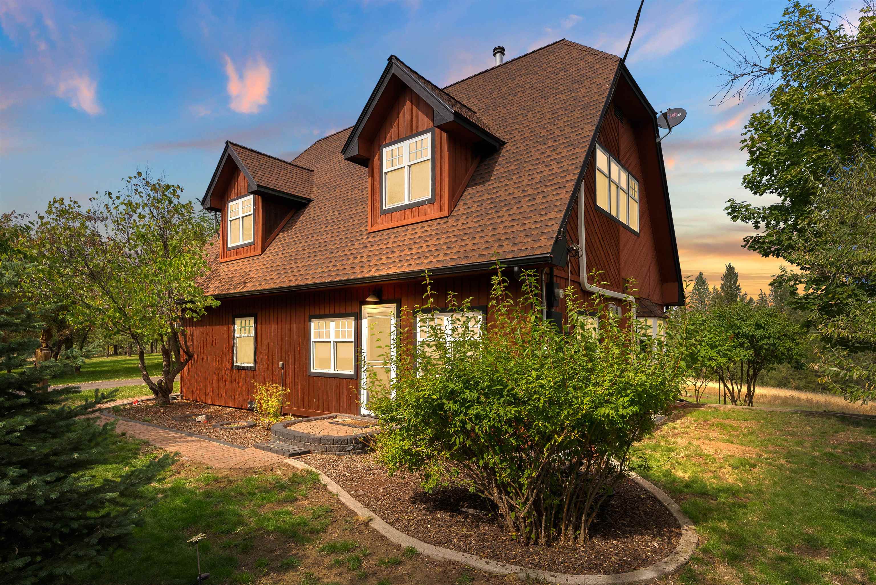22307 North Madison Road Mead, WA 99021 - Photo 2 of 50 Gallery Image 2