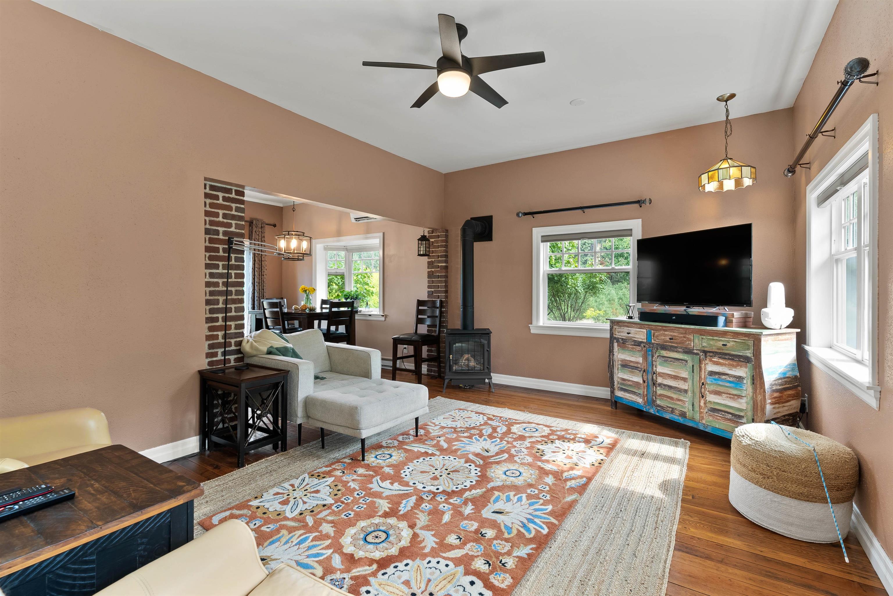 22307 North Madison Road Mead, WA 99021 - Photo 6 of 50 Gallery Image 6