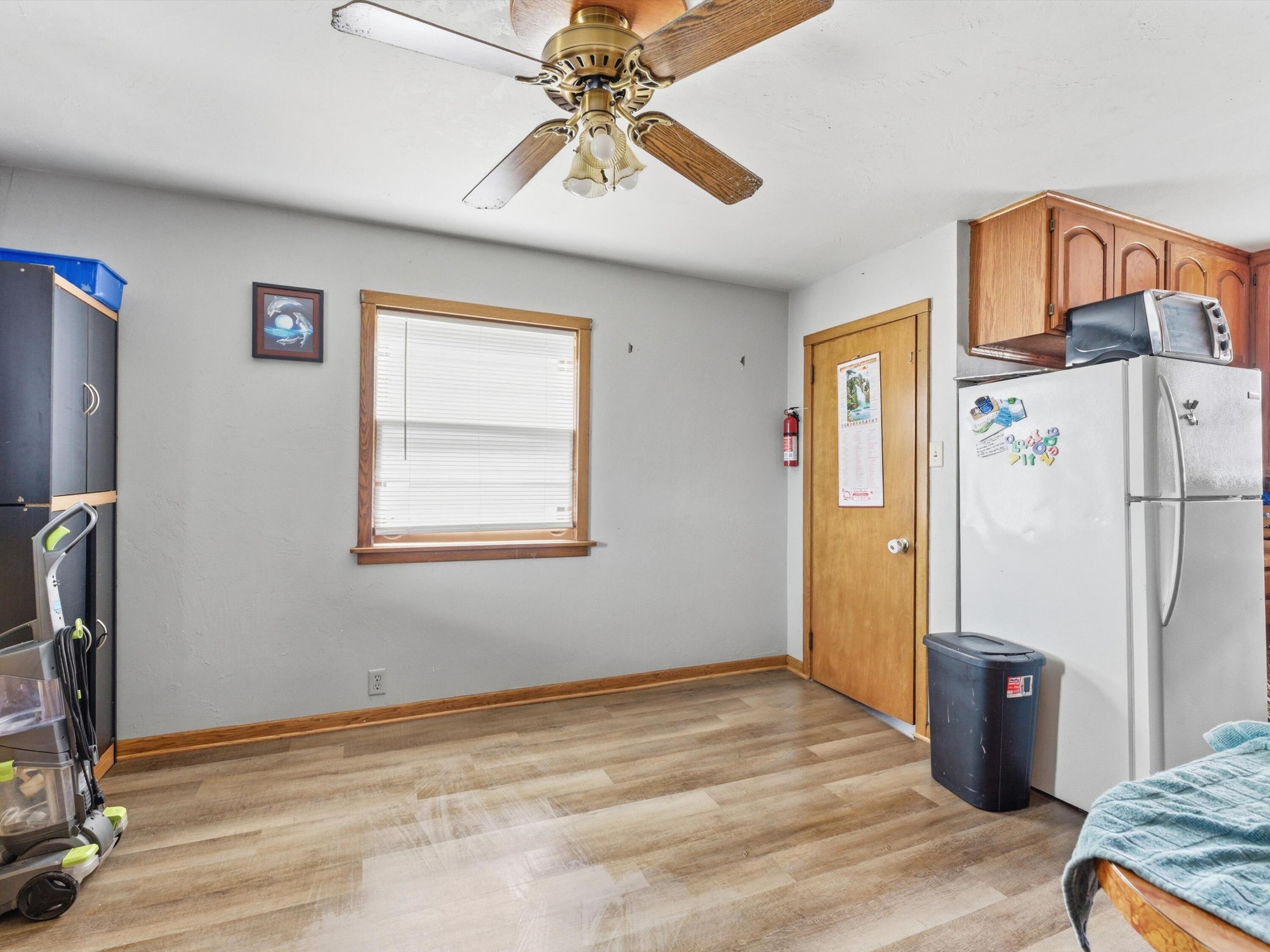2201 Washington Street Manitowoc, WI 54220 - Photo 14 of 28 14-B-014_2947453_00409