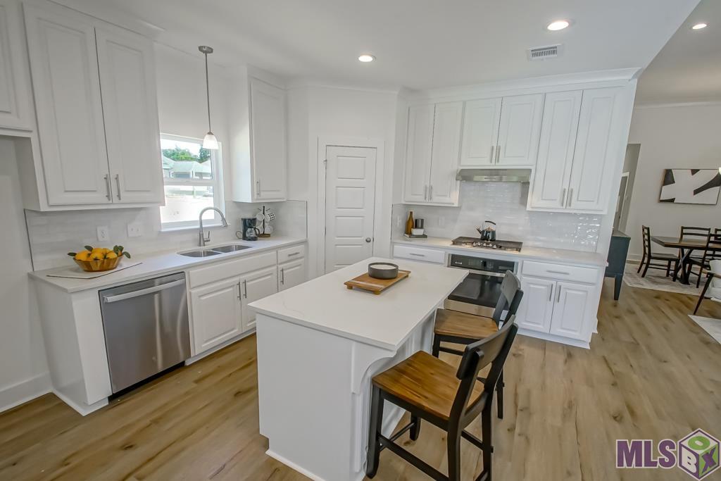 7048 Garden Hill Drive Baton Rouge, LA 70817 - Photo 13 of 37