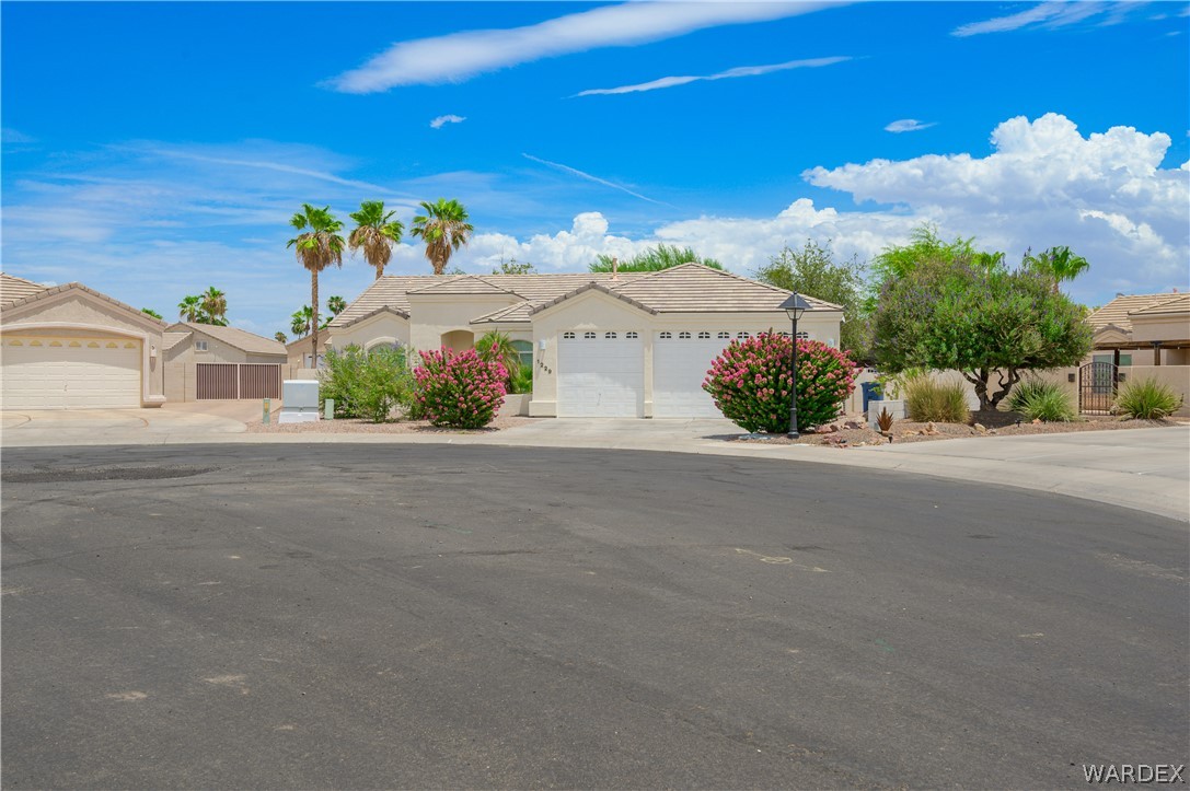1229 Lause Road Bullhead City, AZ 86442 - Photo 3 of 82