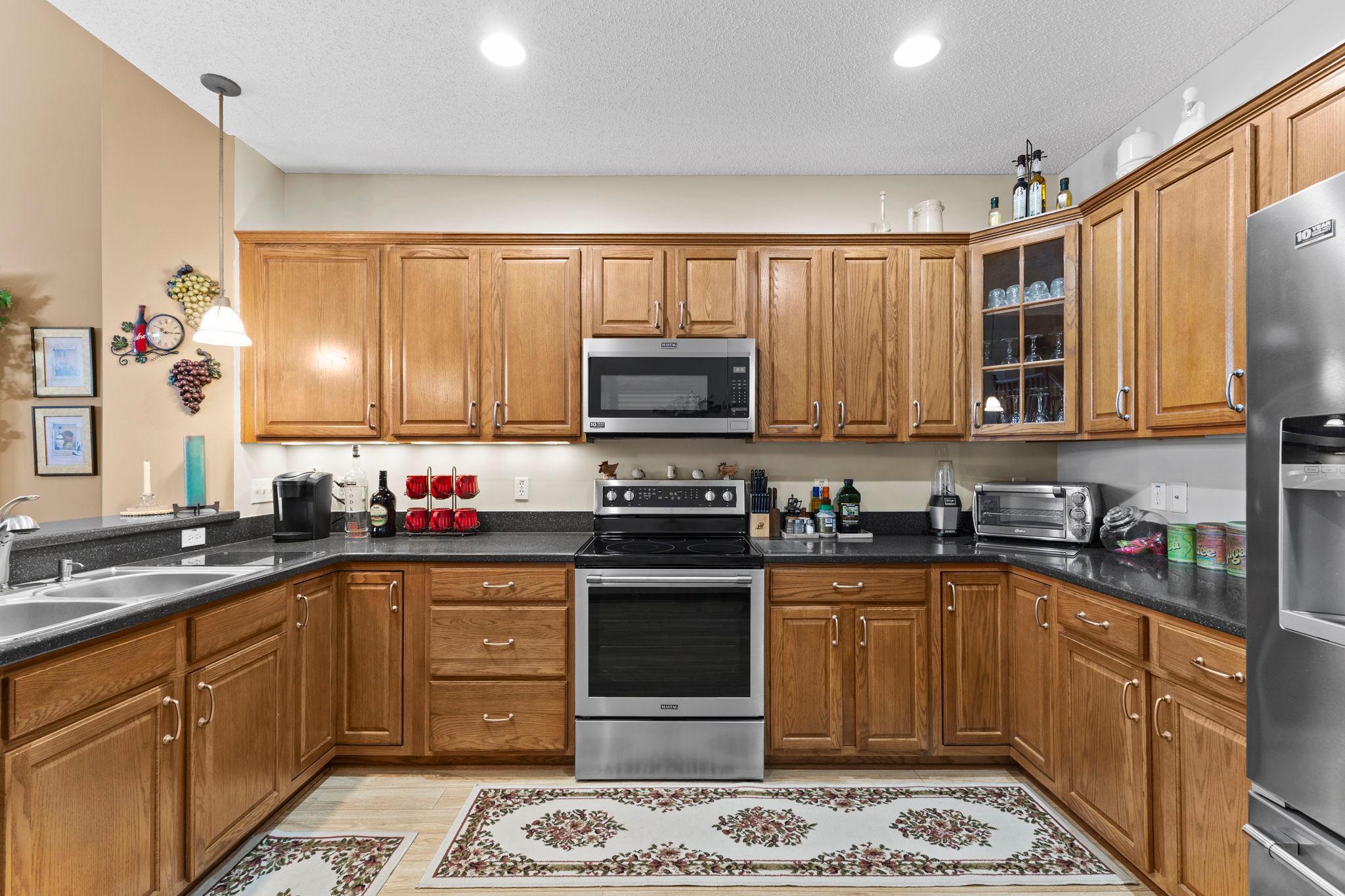 802 10th Street South Buffalo, MN 55313 - Photo 11 of 57