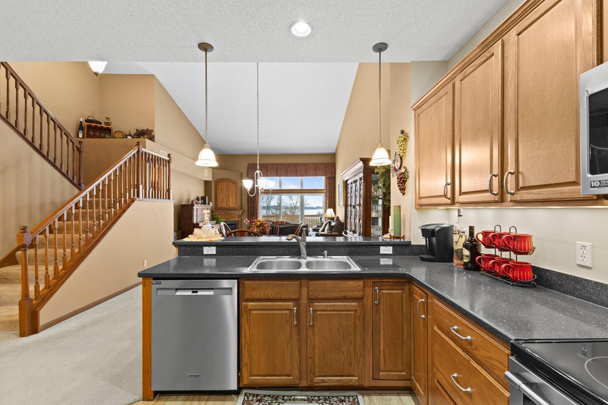 802 10th Street South Buffalo, MN 55313 - Photo 12 of 57