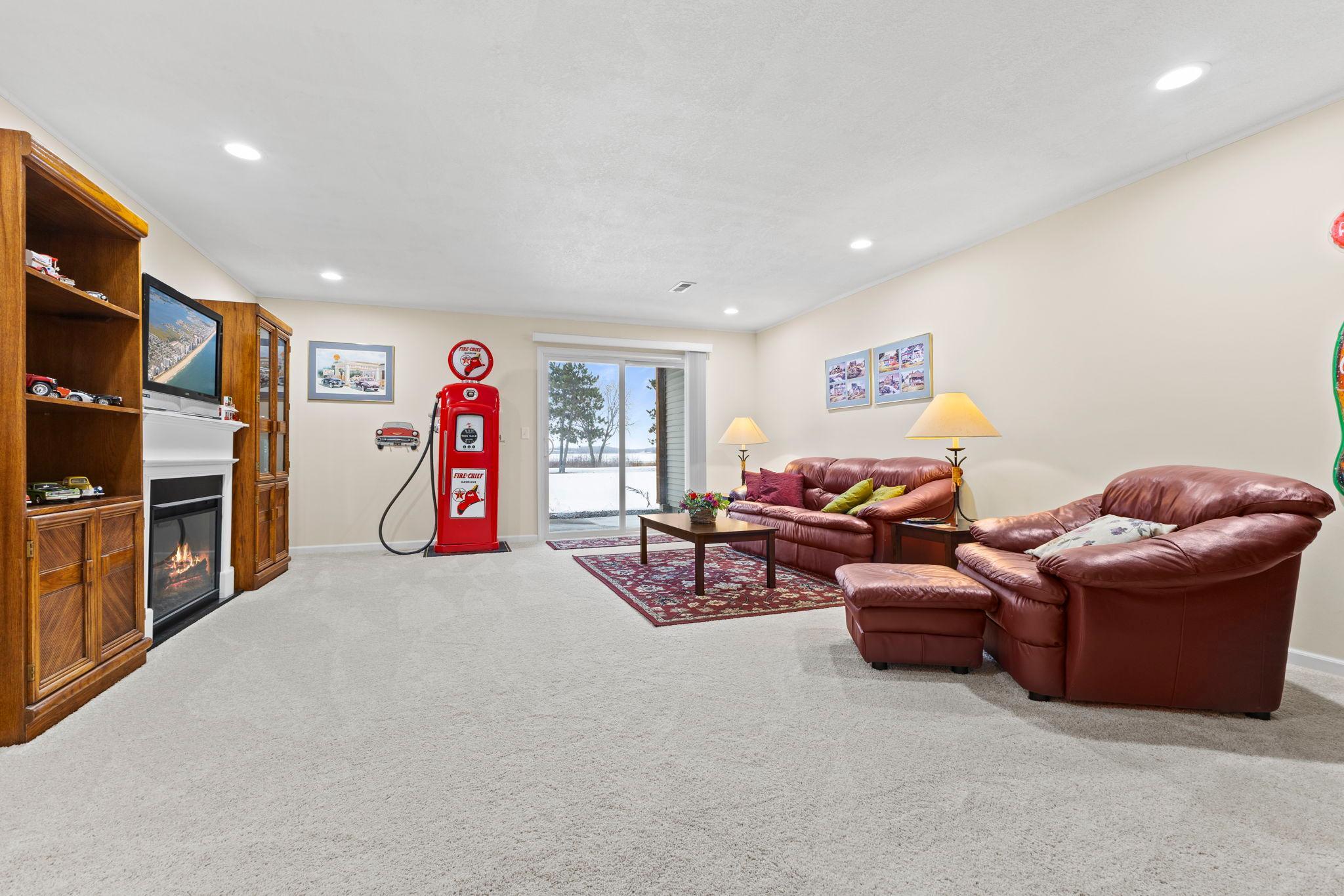 802 10th Street South Buffalo, MN 55313 - Photo 34 of 57