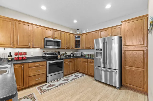 $400,000 | 802 10th Street South, Buffalo, MN 55313