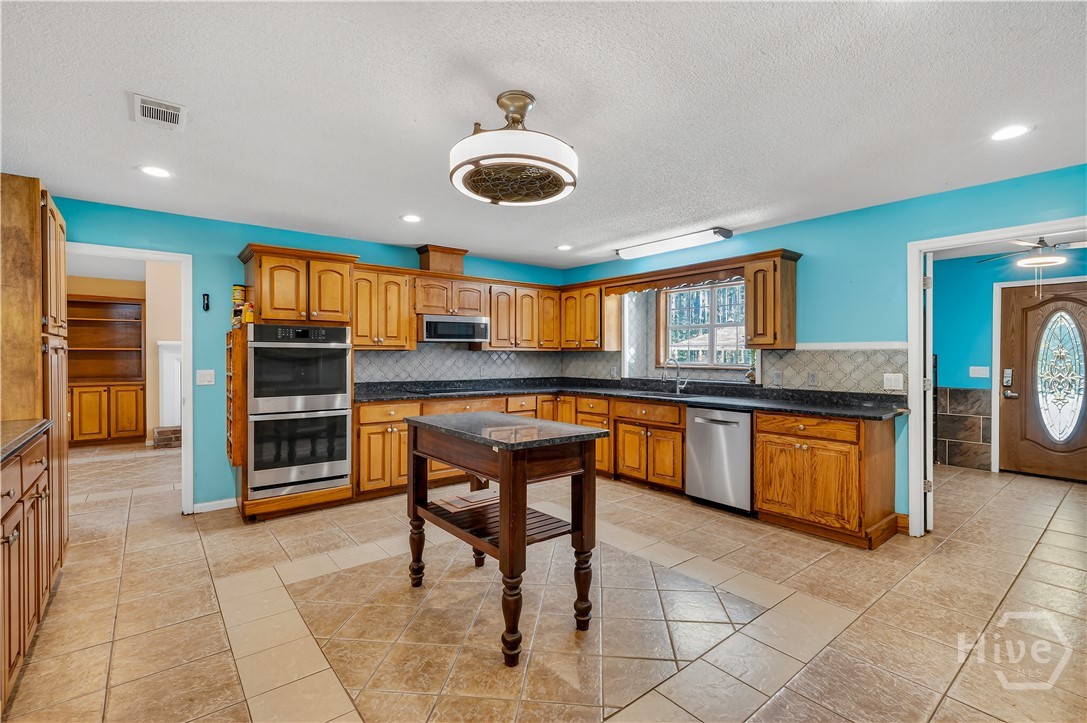 1153 Jake Lucas Road Northeast Ludowici, GA 31316 - Photo 12 of 54