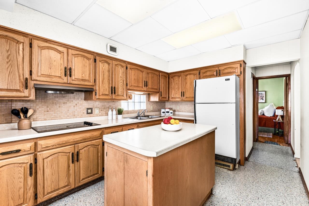 1107 East 6th Street Superior, WI 54880 - Photo 12 of 34