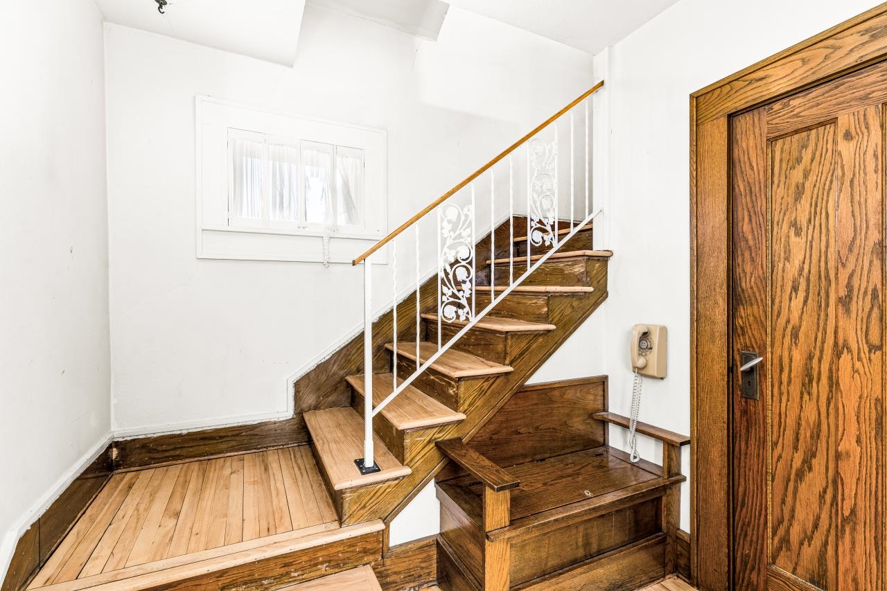 1107 East 6th Street Superior, WI 54880 - Photo 23 of 34