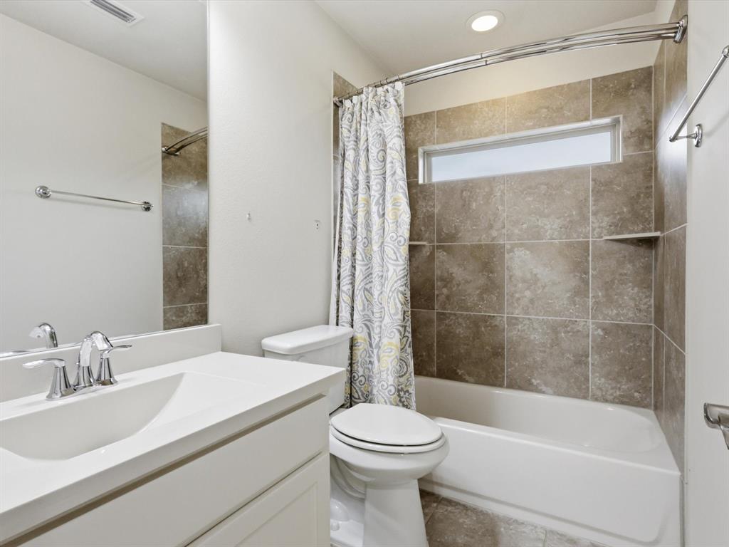 2724 Dames Lane Irving, TX 75063 - Photo 26 of 35