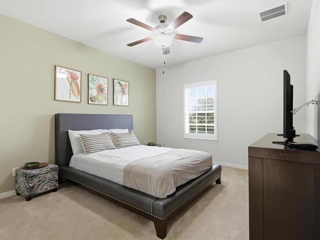 2724 Dames Lane Irving, TX 75063 - Photo 27 of 35