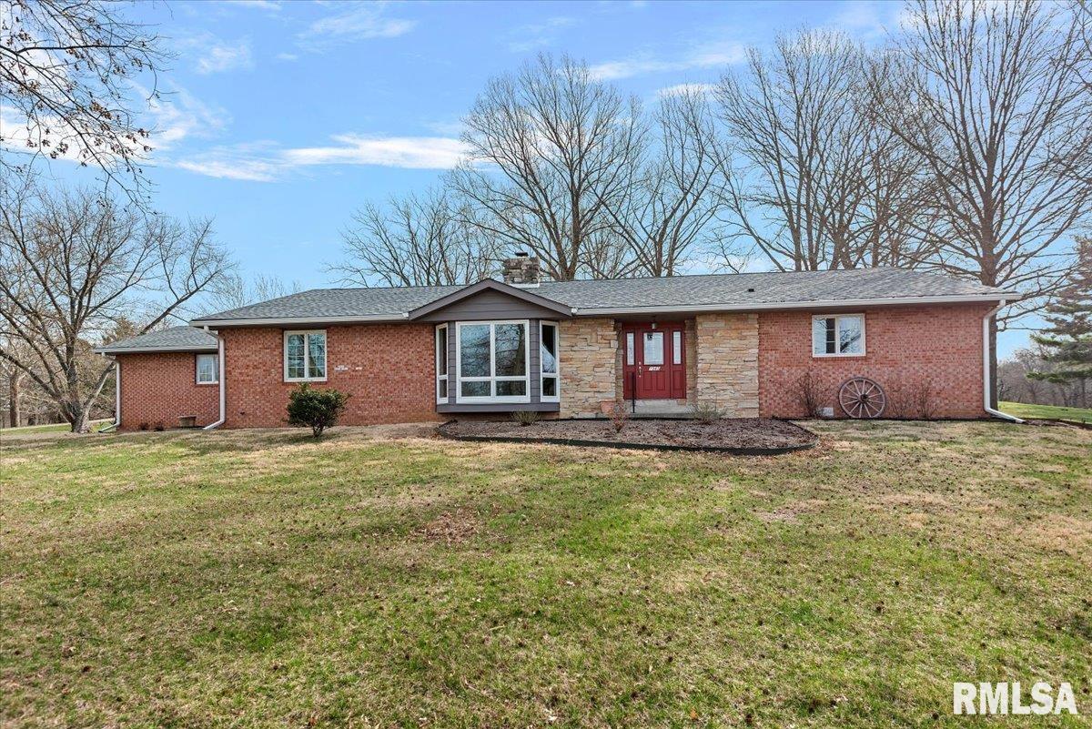 1085 Memory Lane Springfield, IL 62707 - Photo 5 of 49 Gallery Image 5