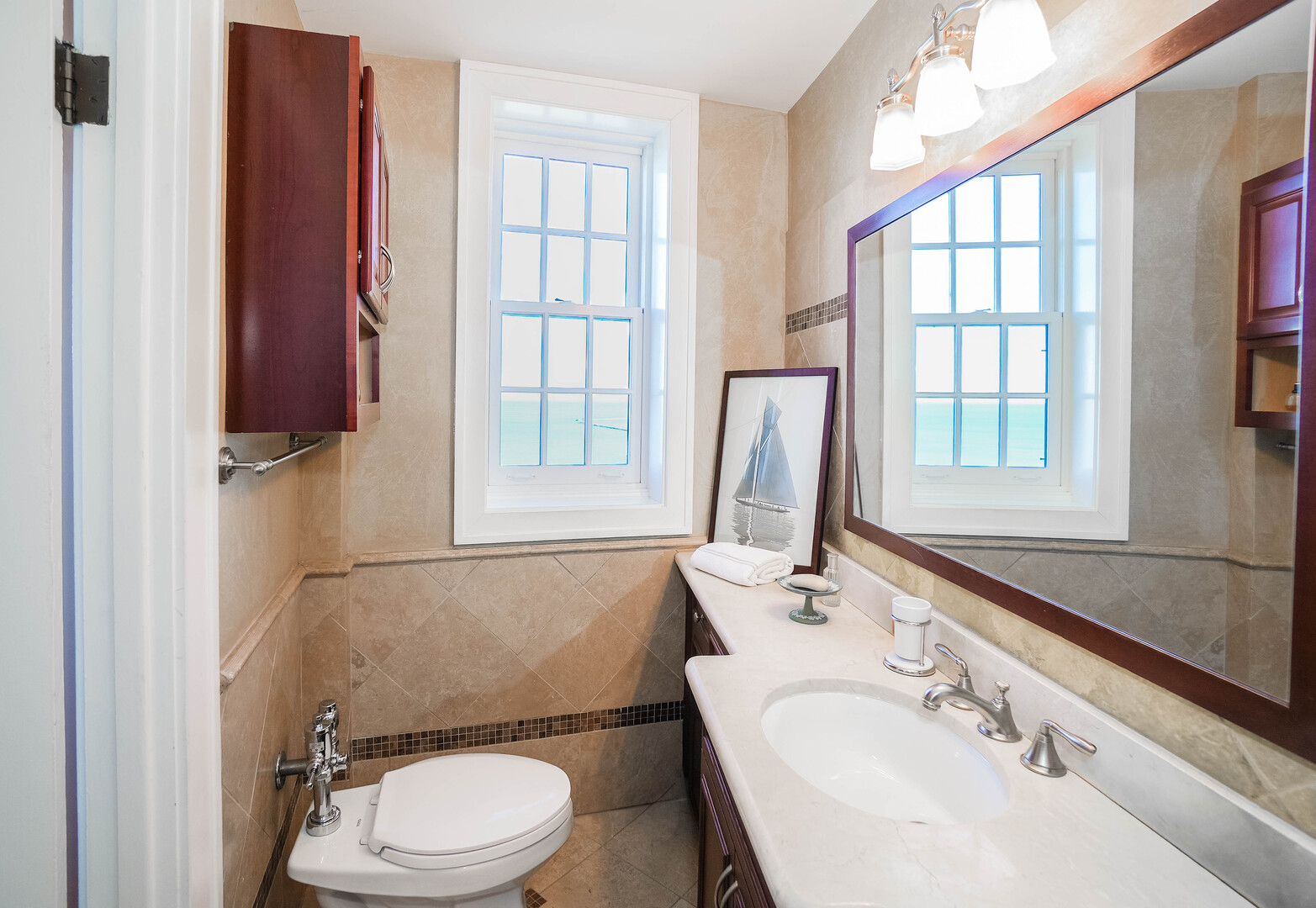 1120 North Lake Shore Drive, Unit 15A Chicago, IL 60611 - Photo 20 of 29 a bathroom with a sink a toilet and tub