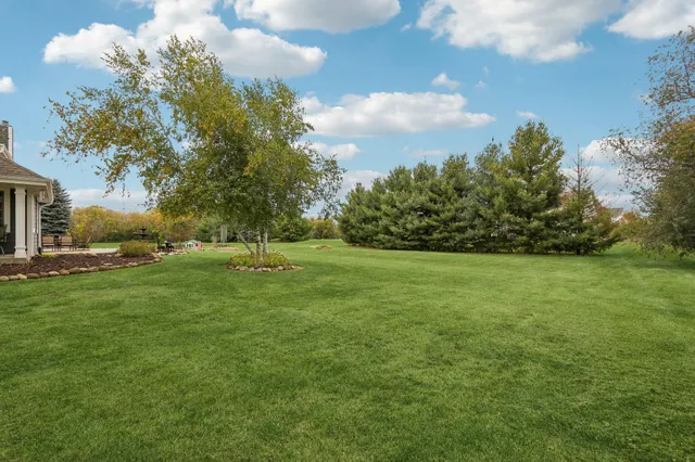 $699,900 | S91W31622 Mary's Court, Mukwonago, WI 53149