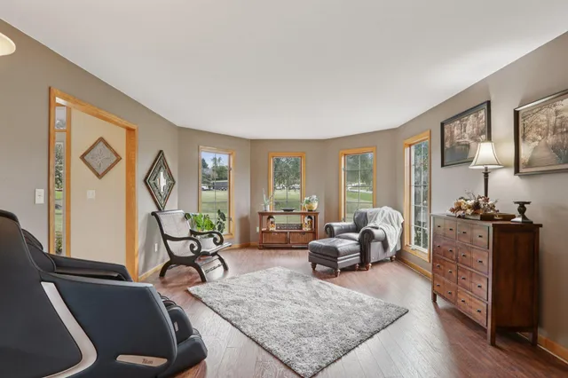 $699,900 | S91W31622 Mary's Court, Mukwonago, WI 53149