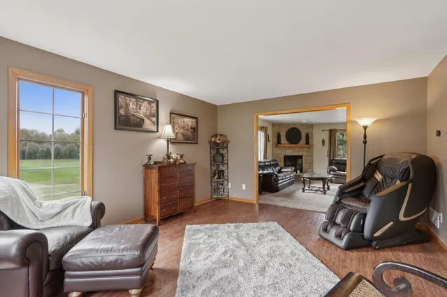 $699,900 | S91W31622 Mary's Court, Mukwonago, WI 53149