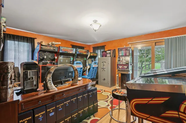 $699,900 | S91W31622 Mary's Court, Mukwonago, WI 53149