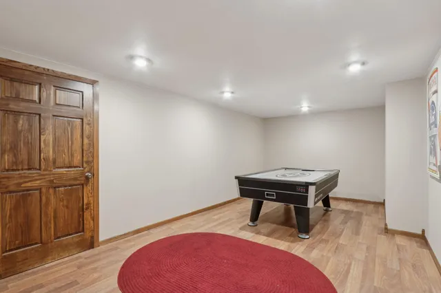 $699,900 | S91W31622 Mary's Court, Mukwonago, WI 53149