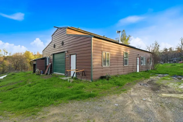 $275,000 | 14991 Lower Coal Pit Drive, Igo, CA 96047