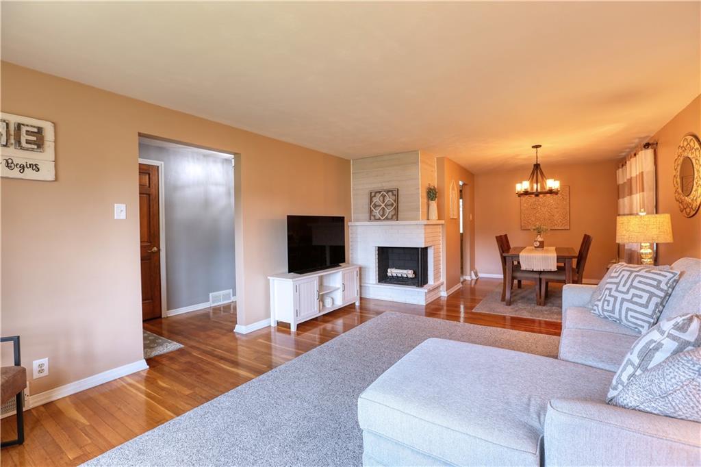 5645 Dutch Ridge Road Beaver, PA 15009 - Photo 6 of 29