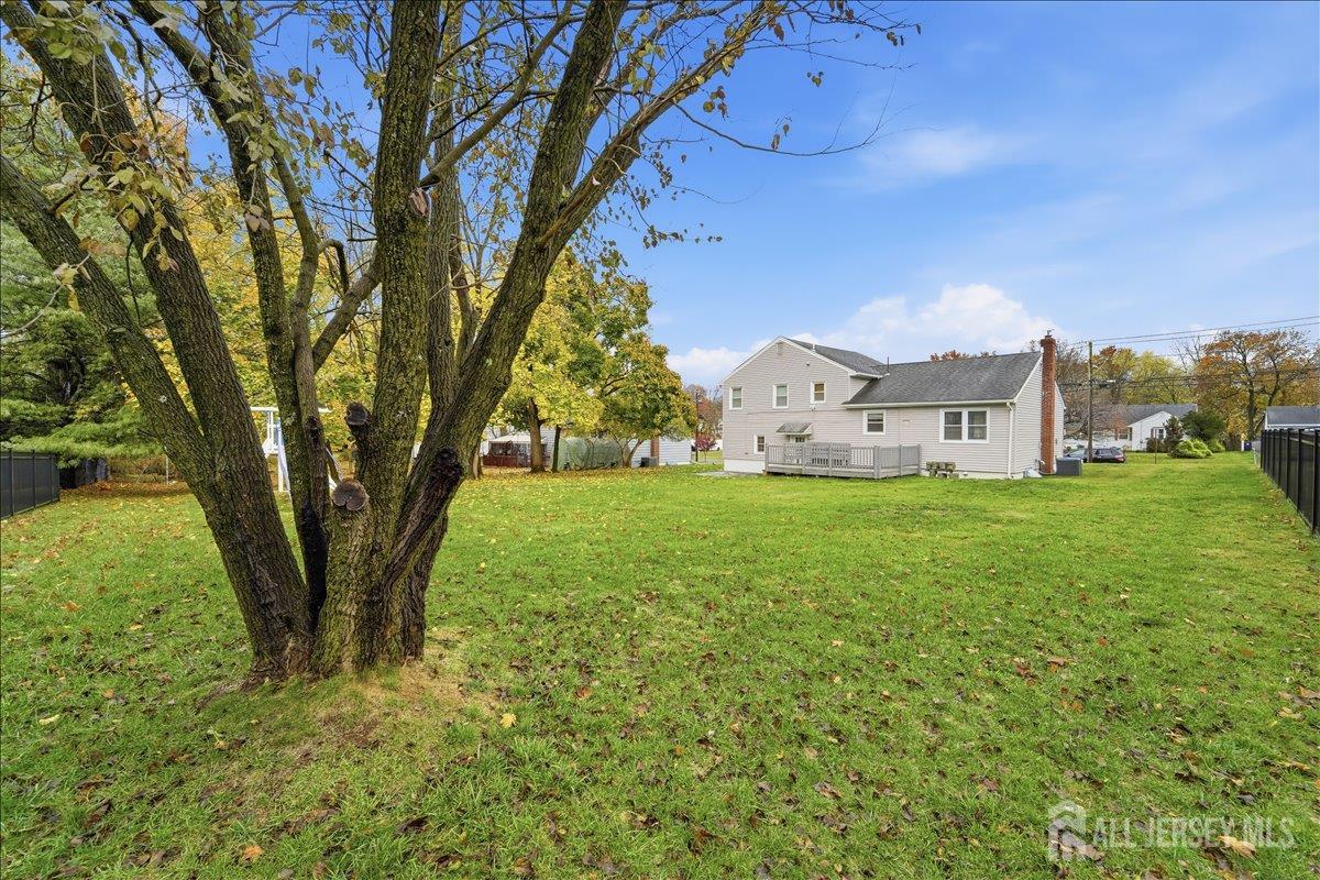 10 Maplehurst Lane Piscataway, NJ 08854 - Photo 24 of 28 a view of a house with garden