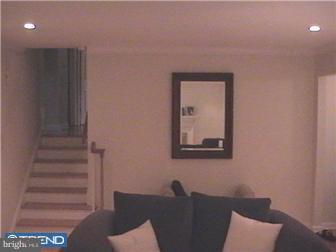25 Marion Road West Princeton, NJ 08540 - Photo 7 of 12 View