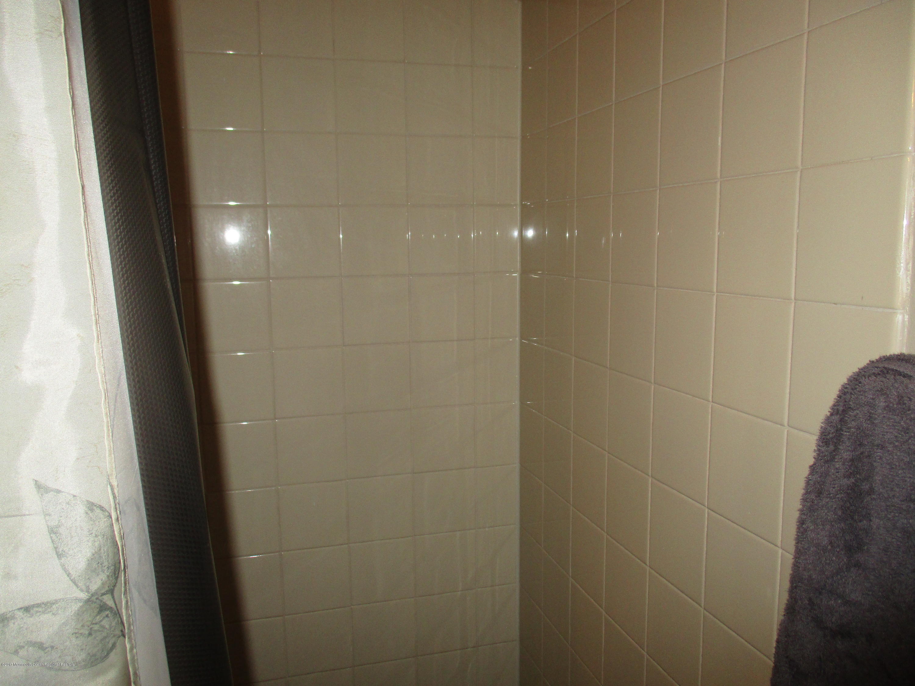 11 A Mill Road, Unit A Whiting, NJ 08759 - Photo 19 of 31 IMG_1230