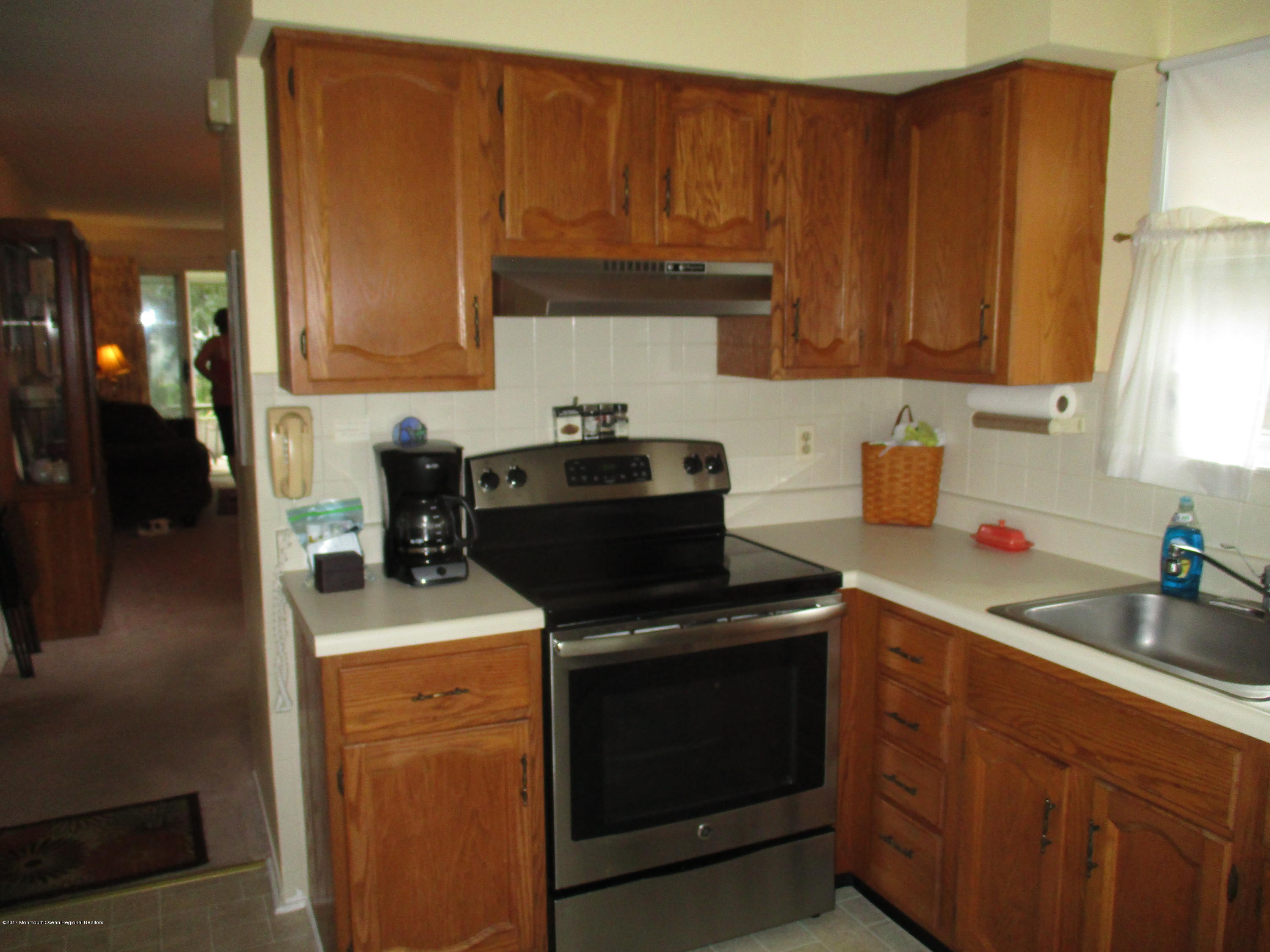 11 A Mill Road, Unit A Whiting, NJ 08759 - Photo 10 of 31 IMG_1219