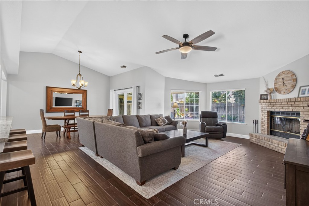1023 Deerfield Court Merced, CA 95340 - Photo 8 of 43