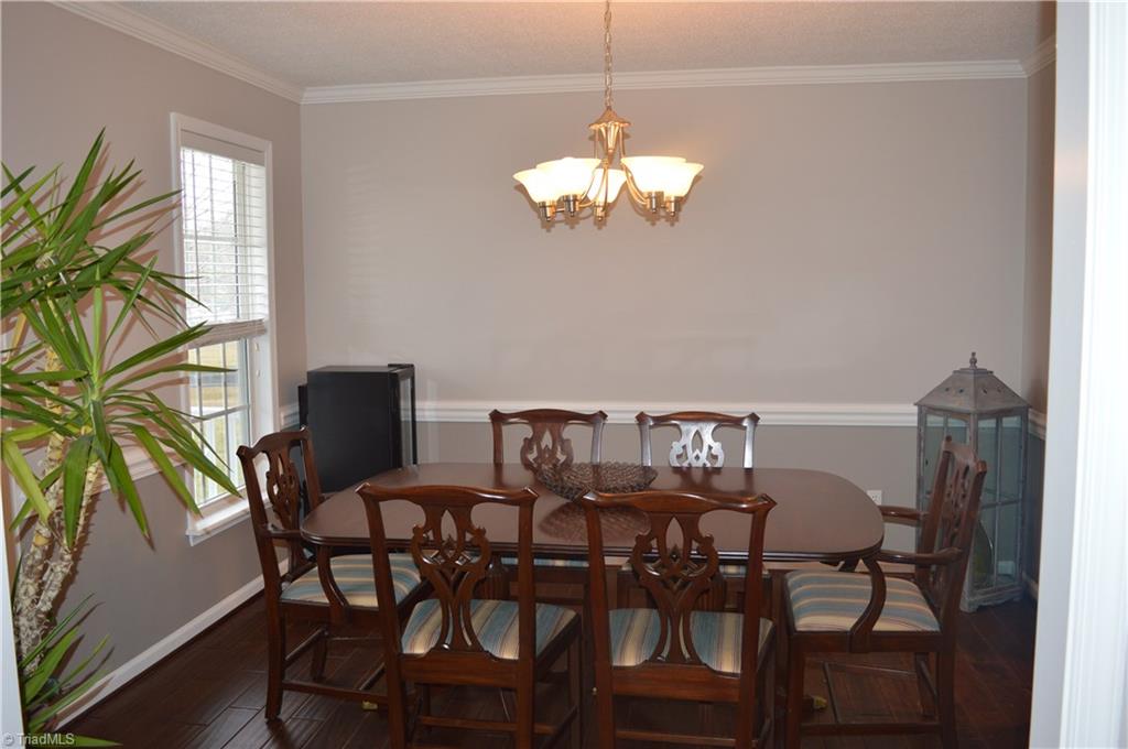 7546 Strawberry Road Summerfield, NC 27358 - Photo 4 of 26 Gallery Image 4