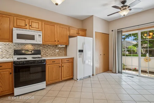 $334,000 | 21144 Buckeye Court, Plainfield, IL 60544