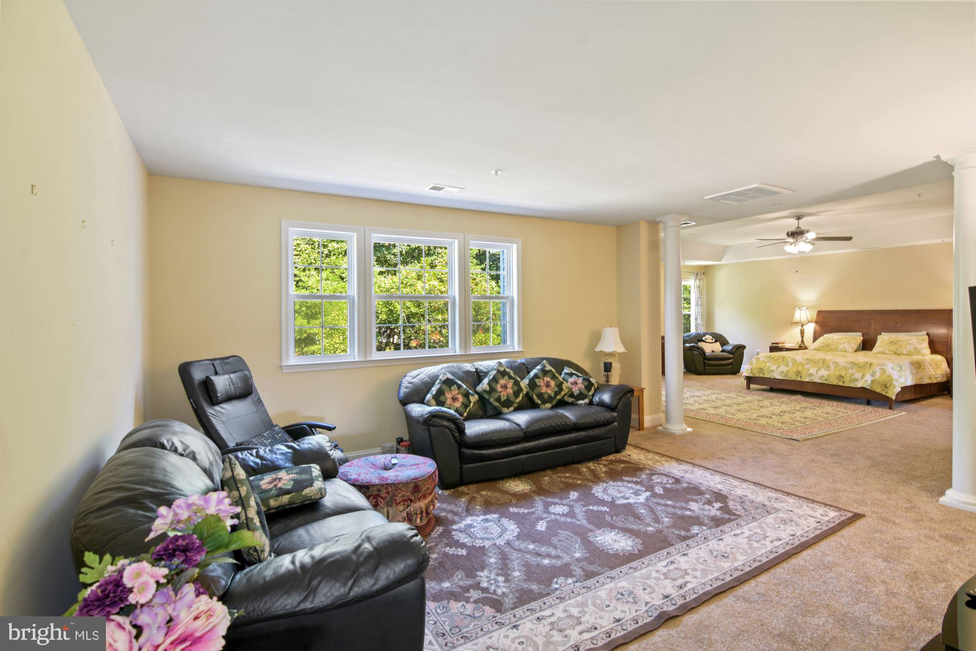 6803 Ironbridge Lane Laurel, MD 20707 - Photo 25 of 60 Huge master bedroom suite