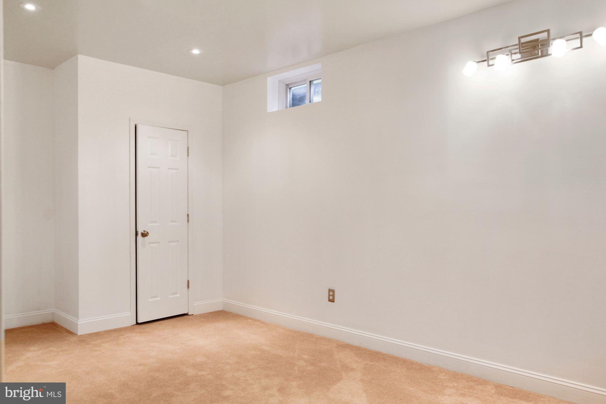 6803 Ironbridge Lane Laurel, MD 20707 - Photo 50 of 60 Home office or guest room