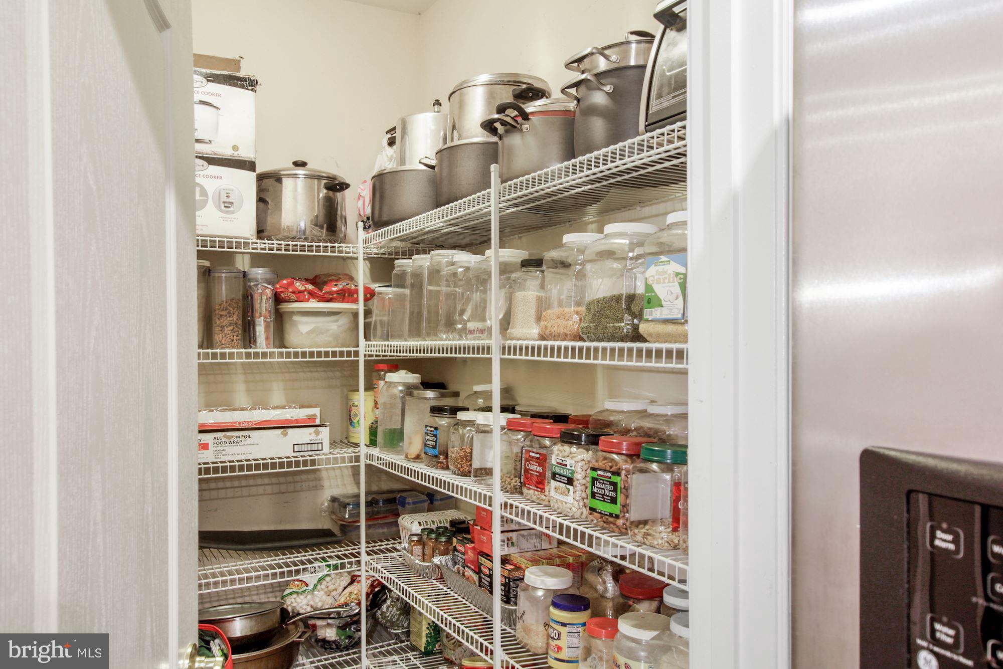 6803 Ironbridge Lane Laurel, MD 20707 - Photo 9 of 60 Huge kitchen pantry